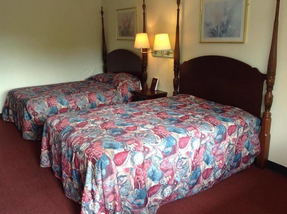 Hotel Petersburg Va I-95 & E Washington St מראה חיצוני תמונה
